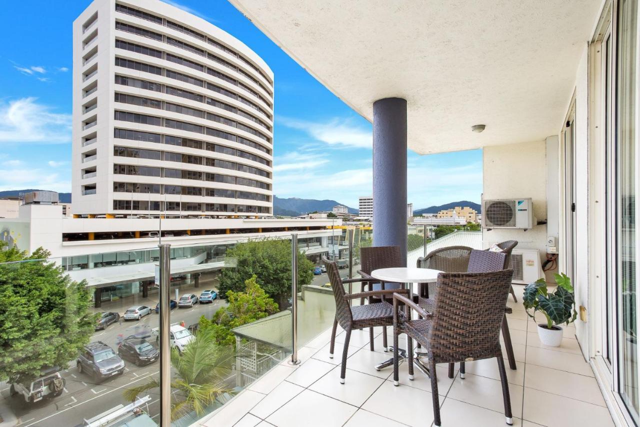 City Quays Accommodation Cairns Exterior photo